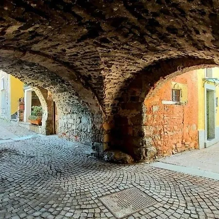 La Ca' Dei Comari Affittacamere Capovalle